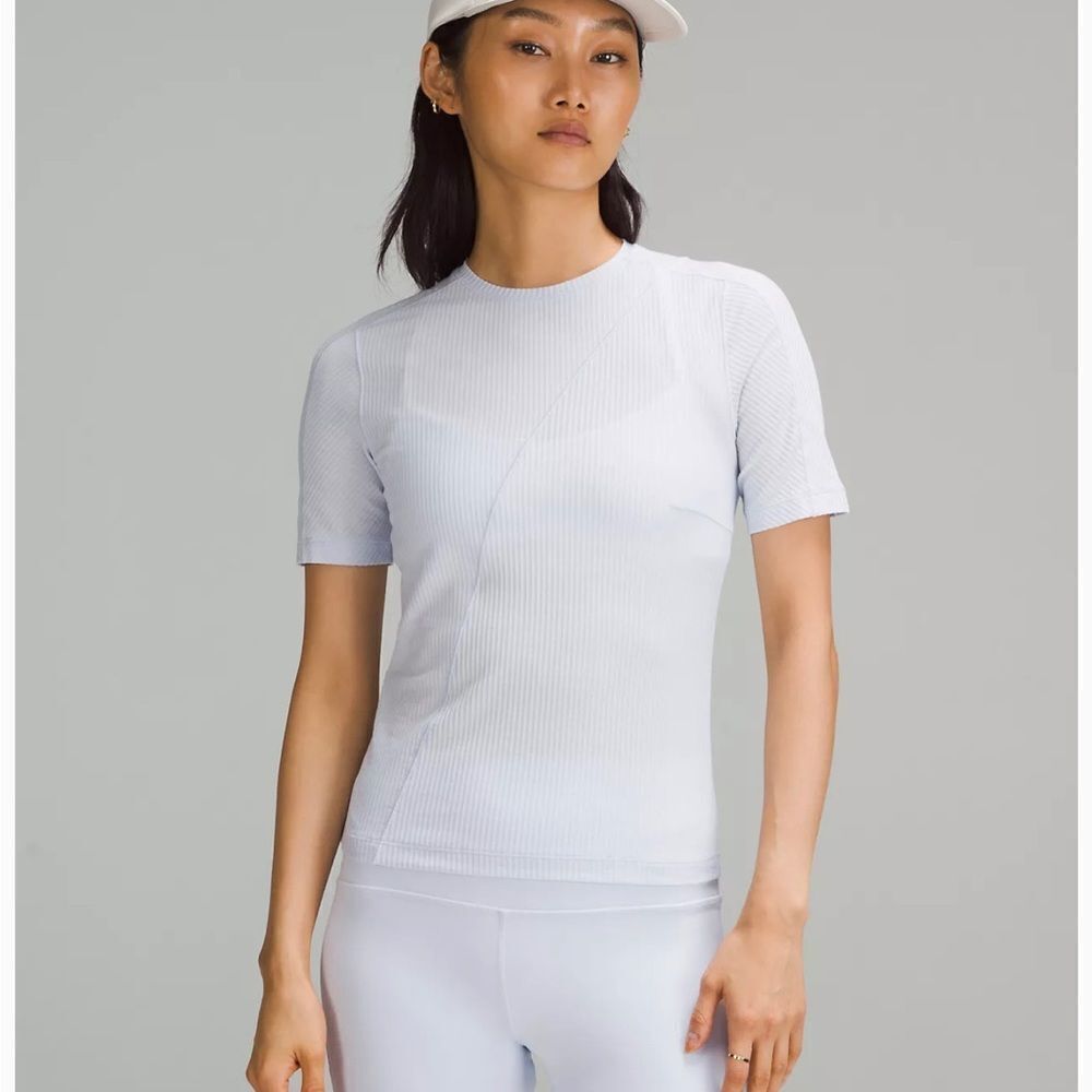 Lululemon‎ Asymmetrical Ribbed Cotton Tshirt Size XS Blissful Blue